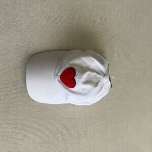 Do Everything in Love Women Heart Applique Baseball Cap